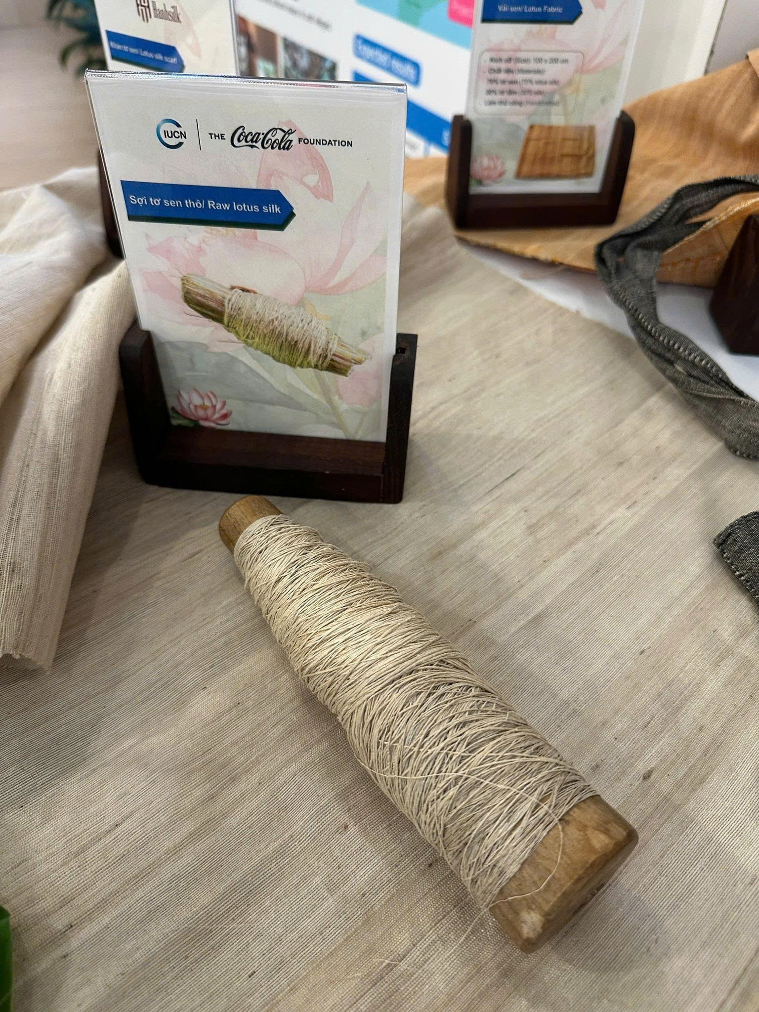 Sợi tơ sen thô